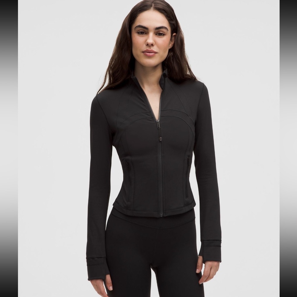 Lululemon Black Define Cropped Jacket (Size 6)